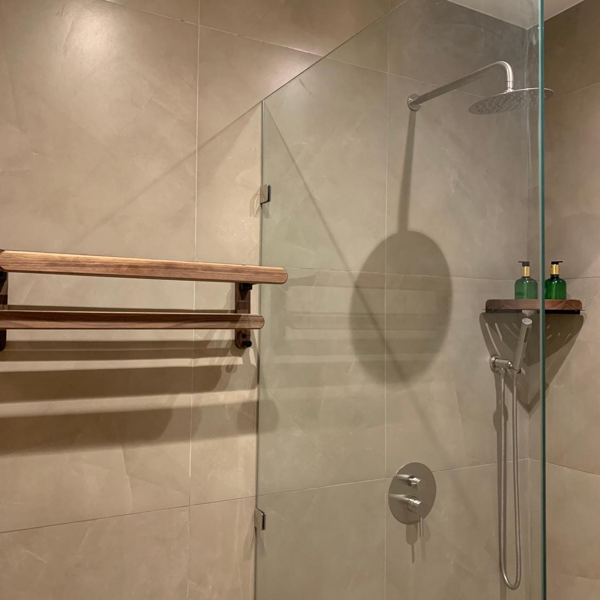 Bahandi Hotel General Luna  Εξωτερικό φωτογραφία